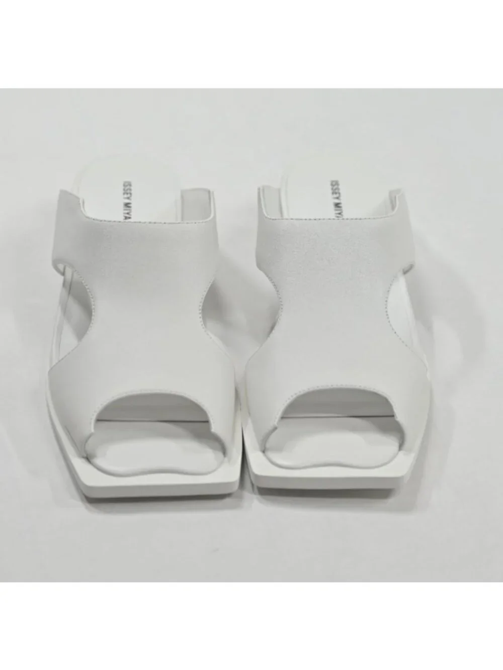 Issey Miyake x United Nude Fin Shoe in White